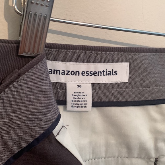 Men’s Amazon Essentials Shorts - Picture 3 of 5